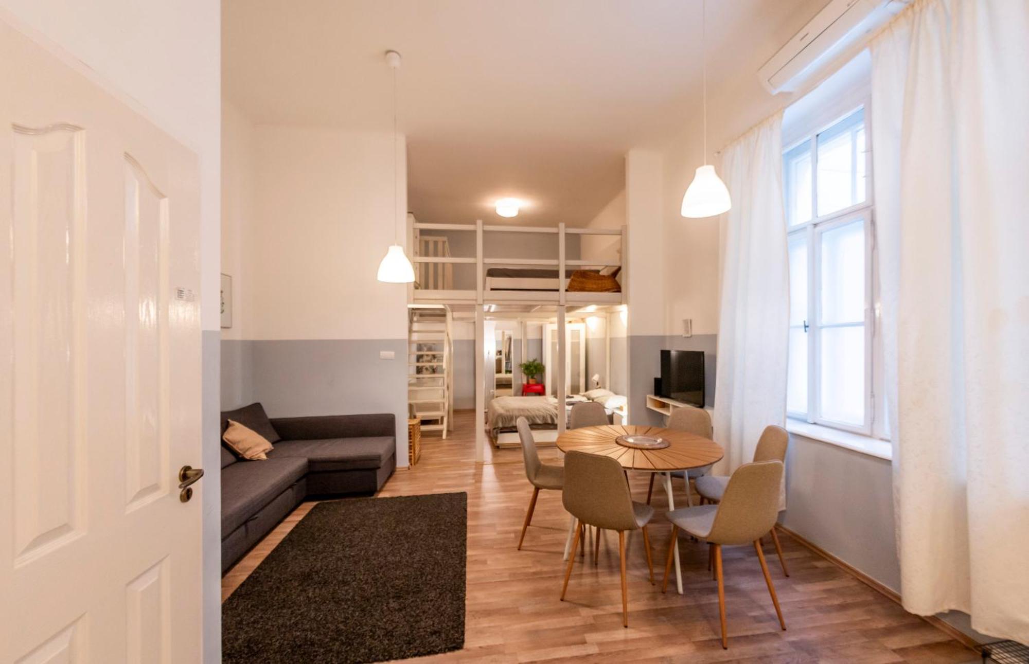 Klau33 Apartment In Party District Budapest Exterior photo